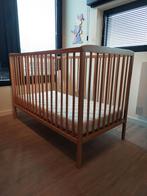 Babybed met matras in prima staat, Kinderen en Baby's, Ophalen