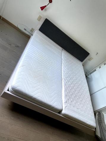 magnifique lit 1,80m en hêtre; sommier Lattoflex; matelas, Enlèvement, Utilisé, 180 cm, 200 cm