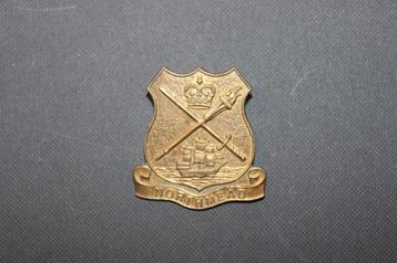 Rare Cap Badge du "North Mead Cadet Unit". Années 50, Enlèvement ou Envoi, Marine, Emblème ou Badge