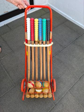 vintage cricet spel jaren 70 beschikbaar voor biedingen