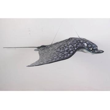 Spotted Eagle Ray – Rog beeld Lengte 187 cm beschikbaar voor biedingen