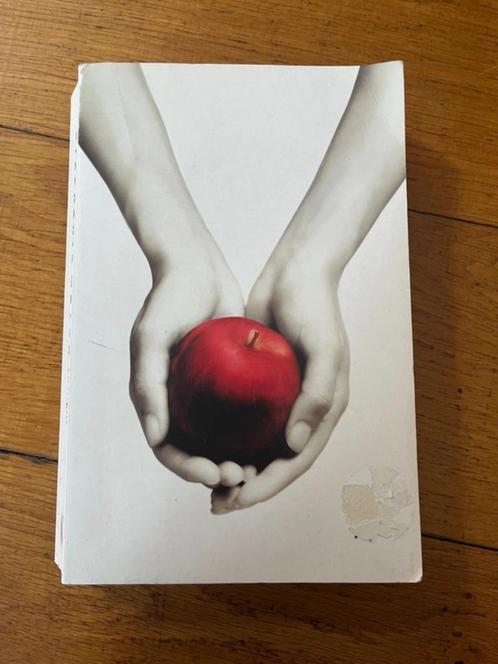Twilight: Een Levensgevaarlijke Liefde (twilight, #1), Boeken, Fantasy, Gelezen, Ophalen of Verzenden