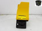 TANKKLEP Renault Trafic (1FL / 2FL / 3FL / 4FL) (01-2014/-), Auto-onderdelen, Carrosserie, Gebruikt, Renault