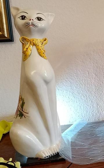 grand chat blanc Porcelaine peinte  ITALY 37cm aristochat? beschikbaar voor biedingen