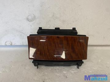 MERCEDES W203 C KLASSE Asbak hout A2036800852 2000-2007 beschikbaar voor biedingen