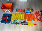 Hot wheels track builder met garage, Kinderen en Baby's, Speelgoed | Racebanen, Ophalen, Racebaan, Zo goed als nieuw, Hot Wheels