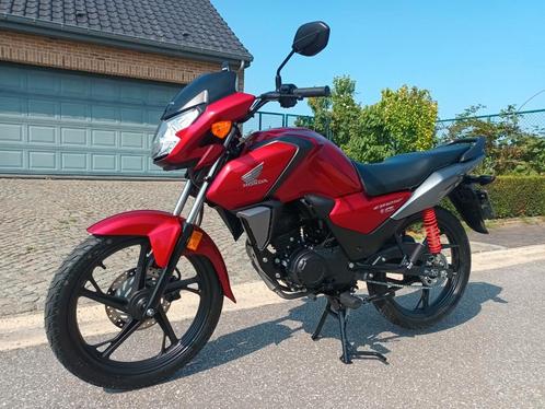 HONDA CB125f als nieuw, Motoren, Motoren | Honda, Particulier, Minimaal motorrijbewijs A1, Ophalen