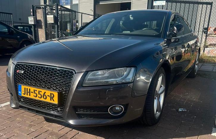 Audi A5 2.0 TDI 105KW Sportback M.tronic 2011 Grijs, Auto's, Audi, Particulier, A5, Diesel, Automaat, Ophalen