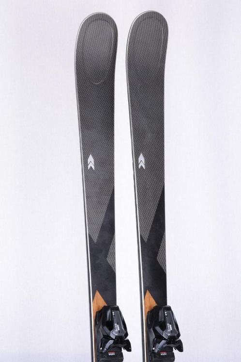 Skis KASTLE SCALA 171 ; 179 cm, noirs, grip walk, titanal, Sports & Fitness, Ski & Ski de fond, Utilisé, Skis, Autres marques