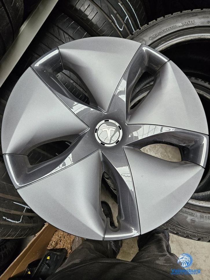 ORIGINELE Tesla Model 3 Aero wieldop 18 inch, Auto diversen, Wieldoppen, Gebruikt, Verzenden