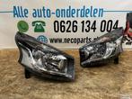 RENAULT TRAFIC KOPLAMP 260105469R 260608912R, Ophalen of Verzenden, Gebruikt, Renault