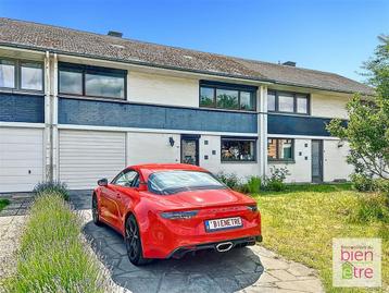Maison à vendre à Jambes, 3 chambres beschikbaar voor biedingen