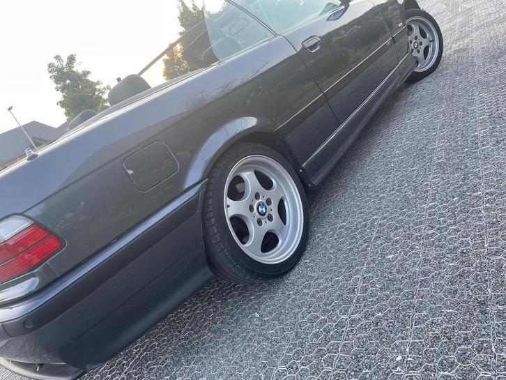 BMW e36. 318i cabriolet année 2000, Auto's, BMW, Bedrijf, 3 Reeks, ABS, Airbags, Airconditioning, Centrale vergrendeling, Climate control