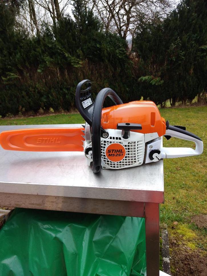 Tronconeuse STHIL MS251 " Professionnel " NEUF, Bricolage & Construction, Outillage | Scies mécaniques, Neuf, Tronçonneuse, Enlèvement ou Envoi
