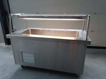 gekoelde buffet vitrine / saladebar met onderkoeling beschikbaar voor biedingen
