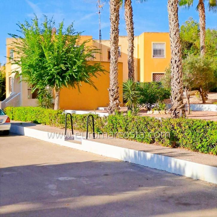 REF.4594 Maison à La Mata avec une excellente orientation, Immo, Buitenland, Spanje, Woonhuis, Stad