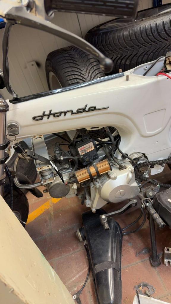 Dax 50cc b klasse, Auto-onderdelen, Motor en Toebehoren, Ophalen