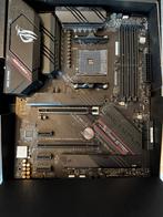 ASUS ROG Strix B550-F Gaming (WI-FI) aangeboden, Computers en Software, Ophalen, DDR4, Zo goed als nieuw, Socket AM4