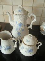 Deel van een Art Nouveau koffieservies. KPM., Ophalen
