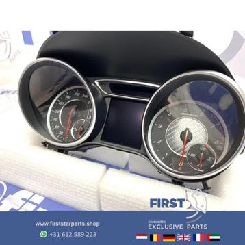 A1179007402 CLA45 AMG TELLERKLOK COMBI INSTRUMENT 2013-2018, Auto-onderdelen, Ophalen of Verzenden, Gebruikt, Mercedes-Benz