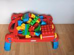Mega Bloks First Builders blokken + tafel, Kinderen en Baby's, Speelgoed | Bouwstenen, Megabloks, Gebruikt, Ophalen of Verzenden