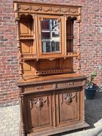 Mechelse kast, Ophalen
