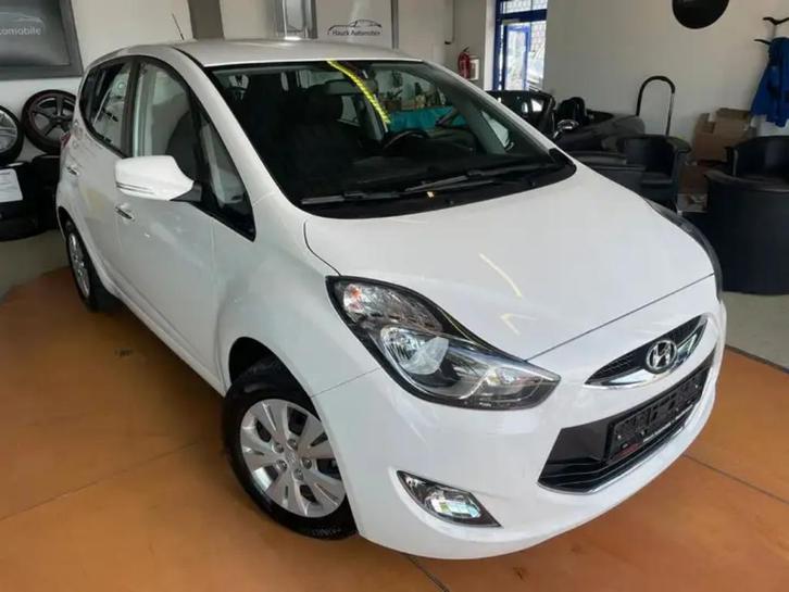 HYUNDAI IX20 - NAVI -CAMERA - AIRCO - TREKHAAK, Auto's, Hyundai, Bedrijf, Te koop, iX20, ABS, Achteruitrijcamera, Airbags, Airconditioning