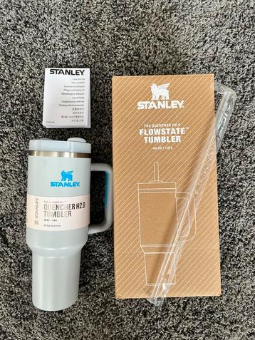 Stanley Tumbler 40oz – Babyblauw – Nieuw & sealed beschikbaar voor biedingen