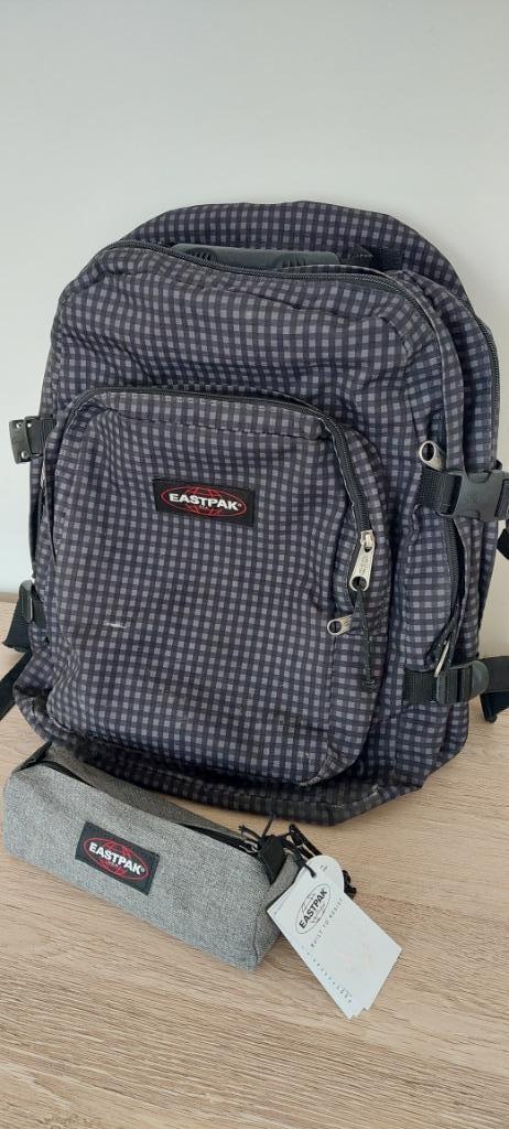 Eastpak rugzak, laptoptas, Computers en Software, Laptoptassen, Zo goed als nieuw, Rugzak, 17 inch of meer, Ophalen