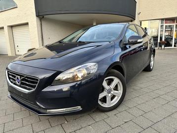 Volvo V40 T2 benzine 2,0 beschikbaar voor biedingen