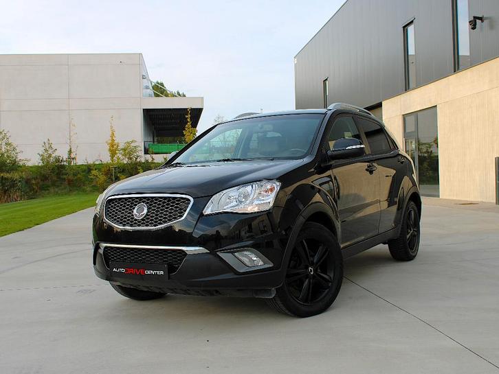 SsangYong Korando 2.0d 150pk * AWD / Leder / Trekhaak/ PDC, Auto's, SsangYong, Bedrijf, Te koop, Korando, ABS, Airbags, Airconditioning