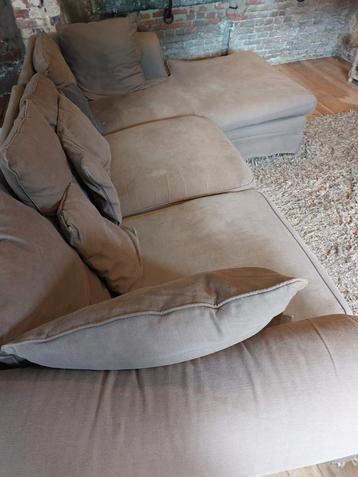 Hoeksalon longchaise beschikbaar voor biedingen