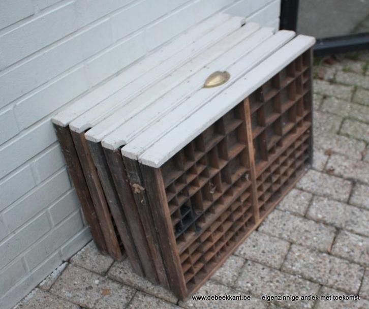 Retro vintage antieke oude laden letterkast, Verzamelen, Retro, Ophalen of Verzenden