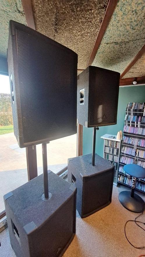 Behringer B1520 + B1800X compleet PA, Muziek en Instrumenten, Versterkers | Keyboard, Monitor en PA, Zo goed als nieuw, P.A., 500 tot 1000 watt