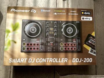 Pioneer DJ Controller DDJ-200 beschikbaar voor biedingen
