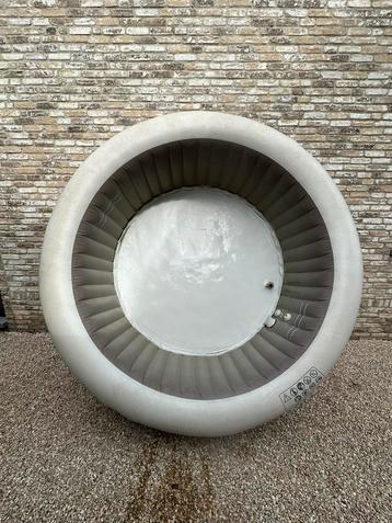 Intex jacuzzi bad beschikbaar voor biedingen