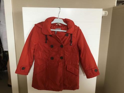 Winterjas met kap voor meisjes, Kinderen en Baby's, Kinderkleding | Maat 110, Zo goed als nieuw, Meisje, Jas, Ophalen of Verzenden