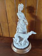 Statuette de femme avec son chien, Antiek en Kunst, Ophalen