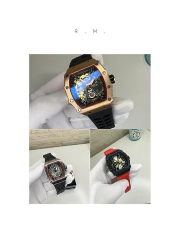 R. M. Heren Horloge  beschikbaar voor biedingen