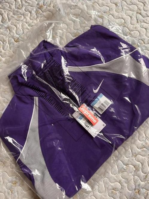 Supreme x Nike Track Jacket paars, Kleding | Heren, Schoenen, Nieuw, Overige typen, Overige kleuren, Ophalen of Verzenden
