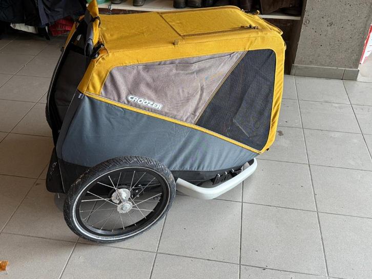 Remorque à vélo pour chien CROOZER de taille moyenne, Vélos & Vélomoteurs, Accessoires vélo | Remorques, Comme neuf, Remorque pour chien