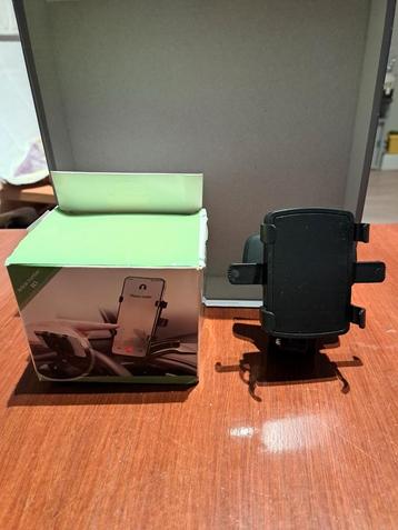 Autotelefoonhouders beschikbaar voor biedingen