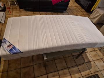 koudschuimmatras Pinto Stevig 200 x 90 x 21 disponible aux enchères