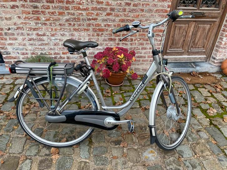 Gazelle elektrische fiets in zeer goede staat, Fietsen en Brommers, Fietsen | Dames | Damesfietsen, Zo goed als nieuw, Gazelle