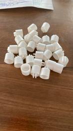 Plastieken witte eindtopjes voor ronde stok vogelkooi 12 mm, Ophalen, Zo goed als nieuw