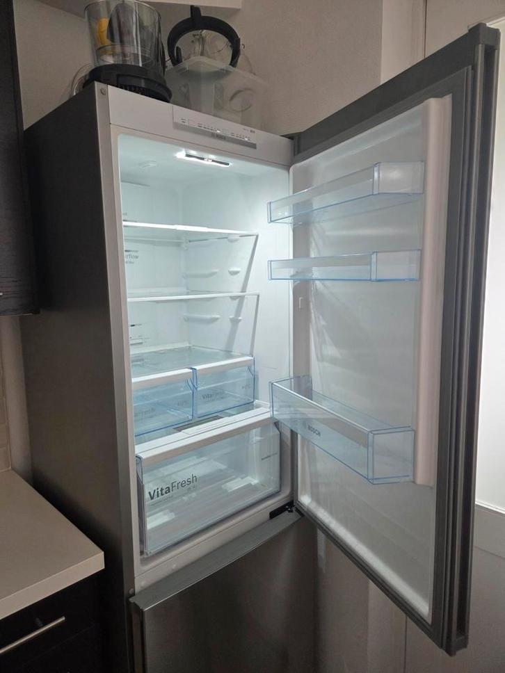 BOSCH koelkast, Elektronische apparatuur, Koelkasten en IJskasten, Ophalen