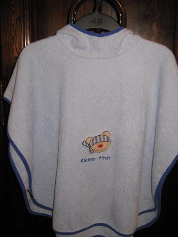 Baby badponcho met kapje (blauw) beschikbaar voor biedingen