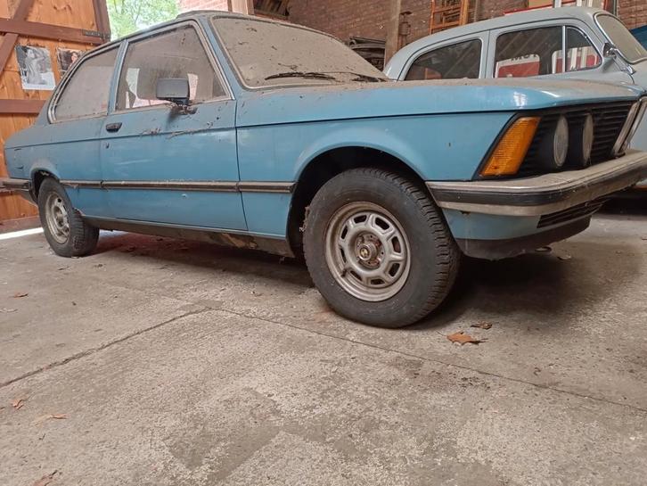 Bmw 320/4 project, Auto's, Oldtimers, Particulier, BMW, Benzine, Coupé, 2 deurs, Automaat, Blauw, Achterwielaandrijving, Ophalen