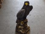 Grand fauconneau jaune gris décoratif sur pied 42 cm, Animal, Synthétique, Enlèvement ou Envoi, Neuf