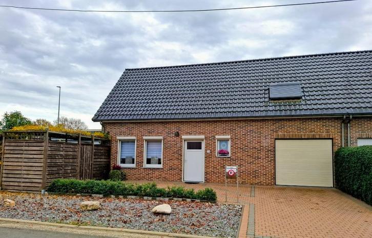 Woning te Beverlo, Immo, Huizen en Appartementen te koop, Provincie Limburg, 200 tot 500 m², Twee onder één kap, C